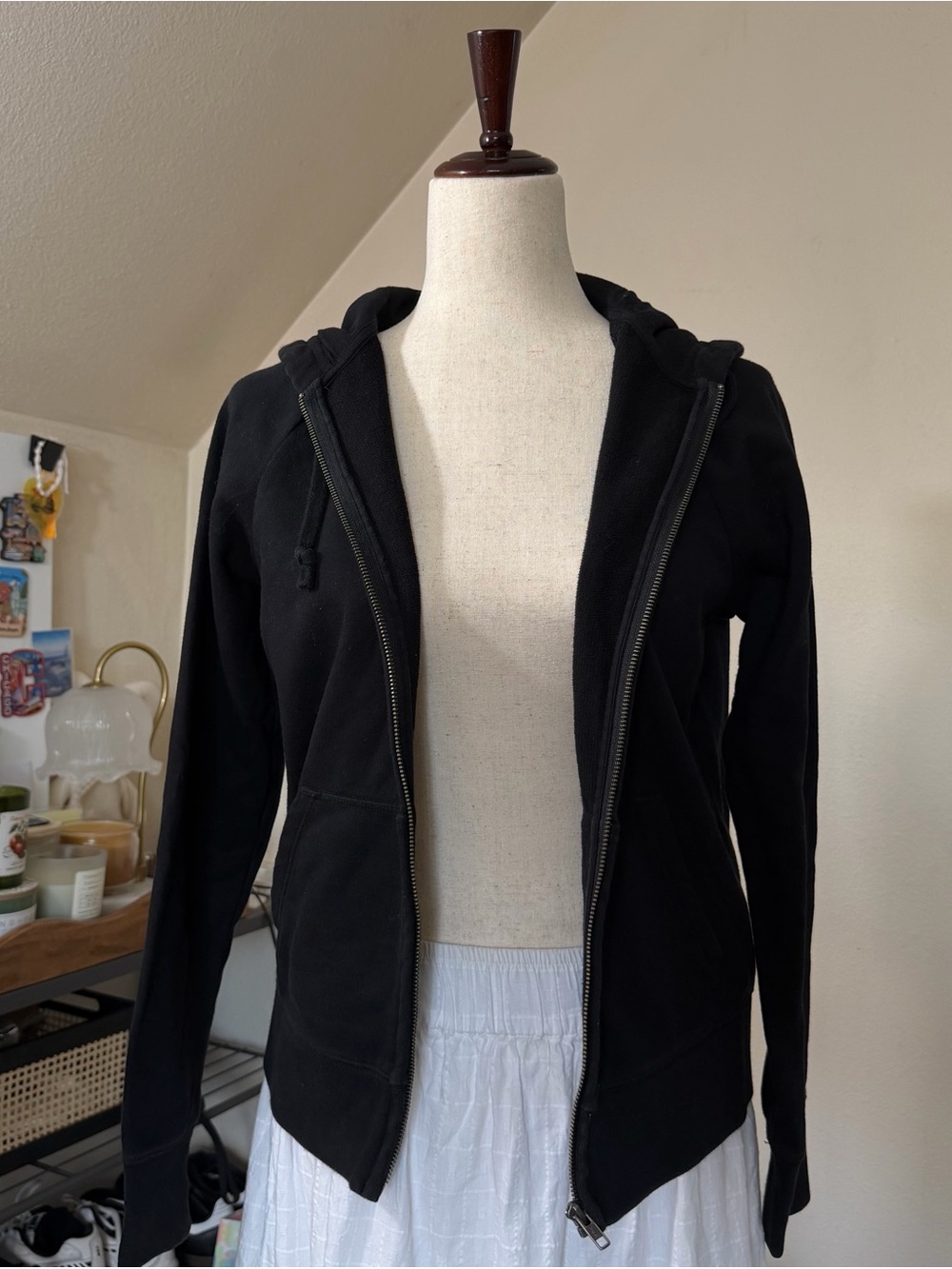 Uniqlo | Black Zip-Up Hoodie Sweatshirt